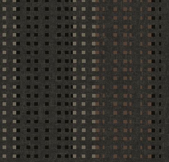580021 Trace Ebony