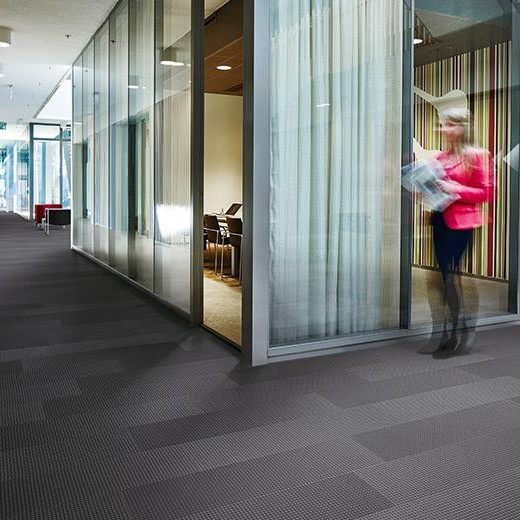 Flotex Box Cross Plank Karo Halı uygulama görseli - 133011 anthracite2