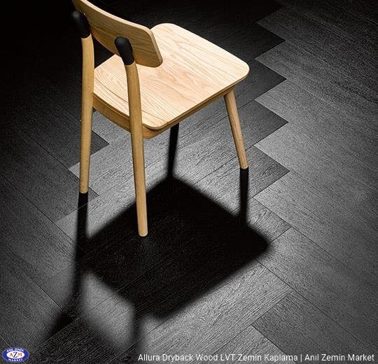 Allura Dryback Wood Ahşap desenli LVT zemin kaplama 60387DR7-60387DR5 charcoal solid oak1