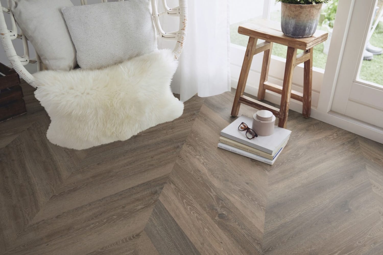 AZM Mflor Parva Oak Chevron LVT1 42217 Lombardia