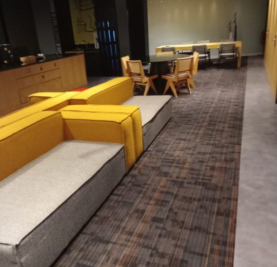 Tessera alignment 237 karo halı AZM LVT 3452 plaza cubes ferco (14)