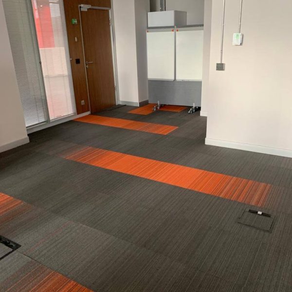 teknopark ofis Waterfall 01 orange karo halı anıl zemin 7