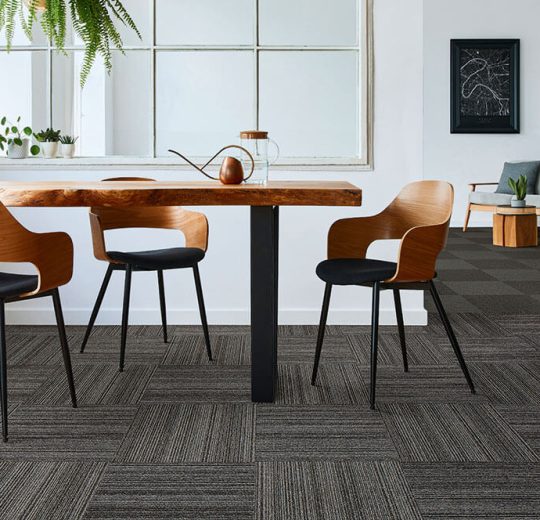 AZM tessera struktur 2 linear karo halı 4405 3704